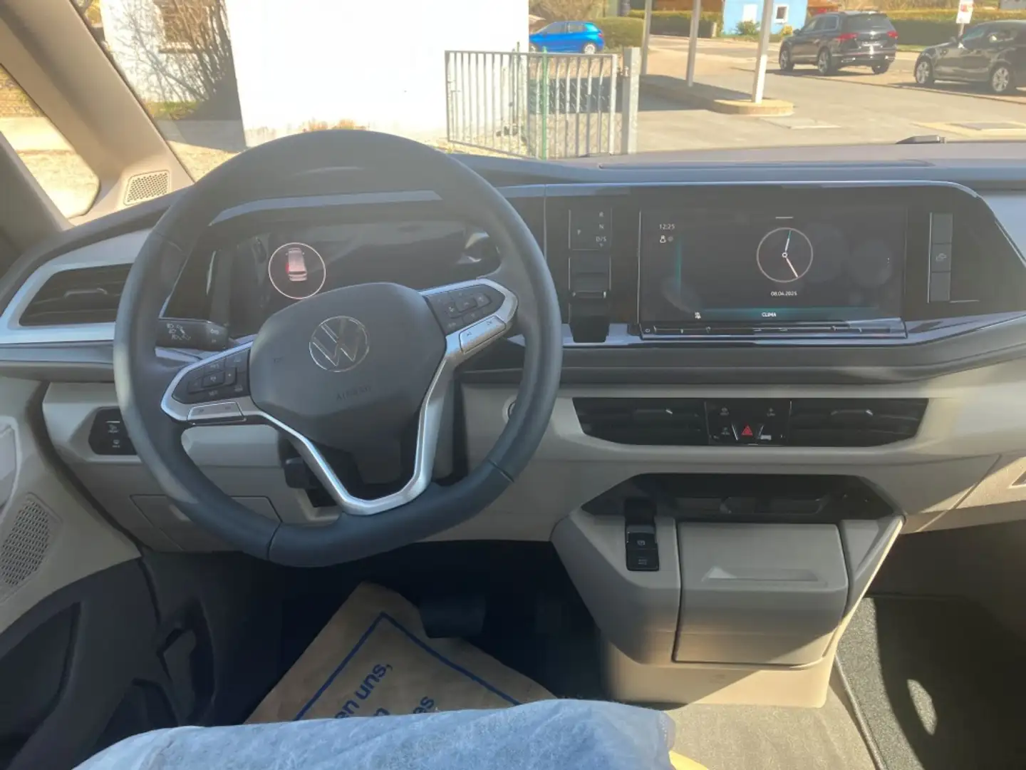 Volkswagen T7 California 2,0TDI DSG Beach GV5 Lite Weiß - 1