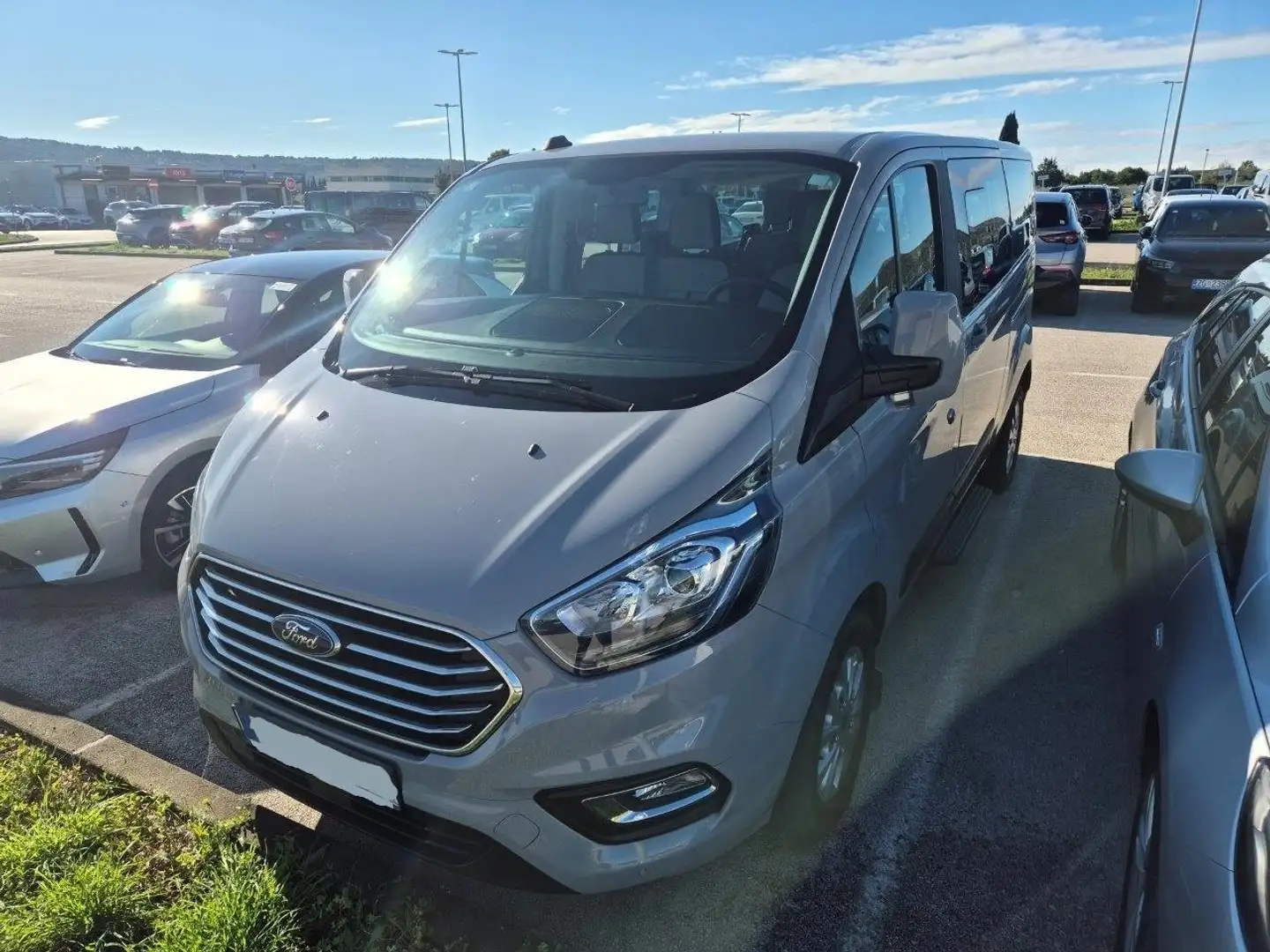 Ford Tourneo Custom Custom 9P 320 2.0 tdci 105cv Gris - 2