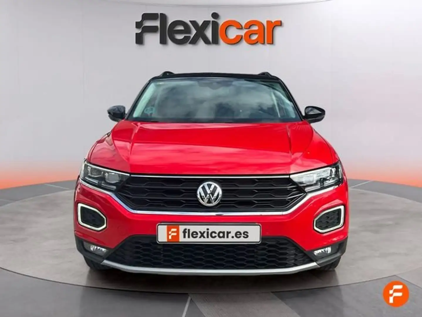 Volkswagen T-Roc 1.0 TSI Advance Rojo - 2