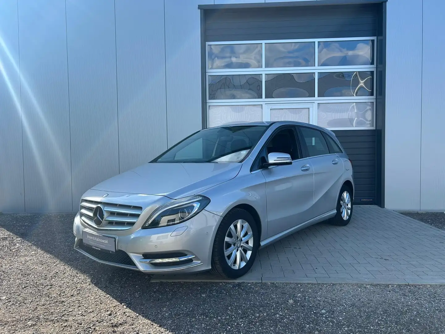 Mercedes-Benz B 180 B 180 (246.242) Silber - 1