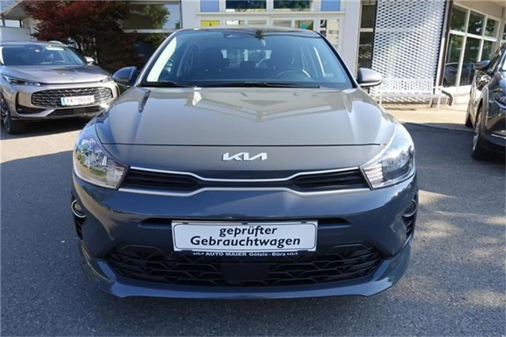 Kia Rio 1,2 DPI Titan ISG Grijs - 2