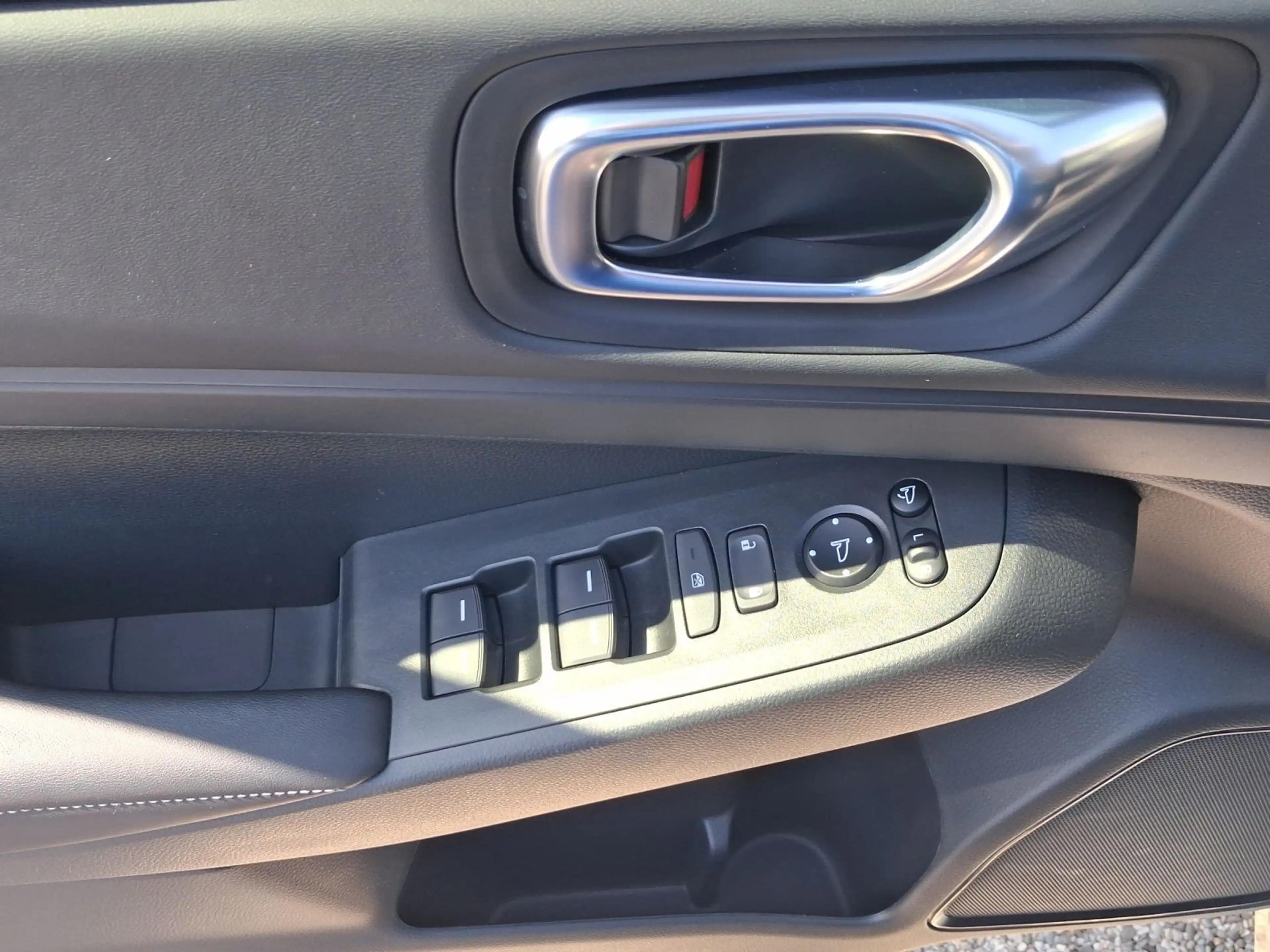 Honda HR-V 1.5 -MMD ELEGANCE KAMERA LED NAVI — photo 8