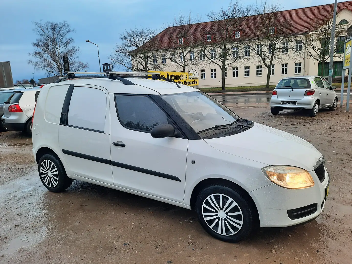 Skoda Praktik 1.2 12V 2. deut. Hand, Tüv neu!! Wit - 1