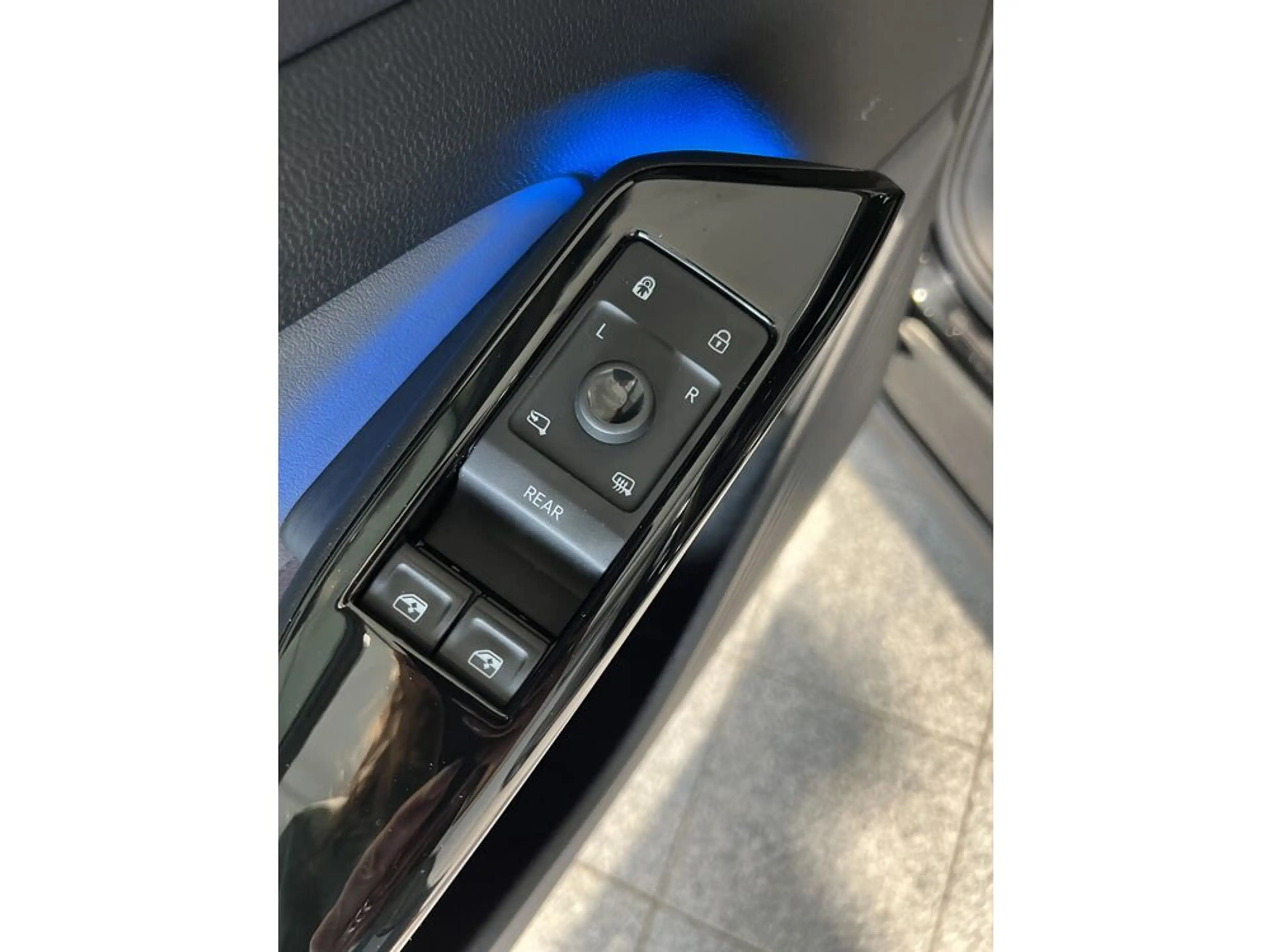 Volkswagen ID.5 Pro Performance 82kWh mit Wärmepumpe — photo 9