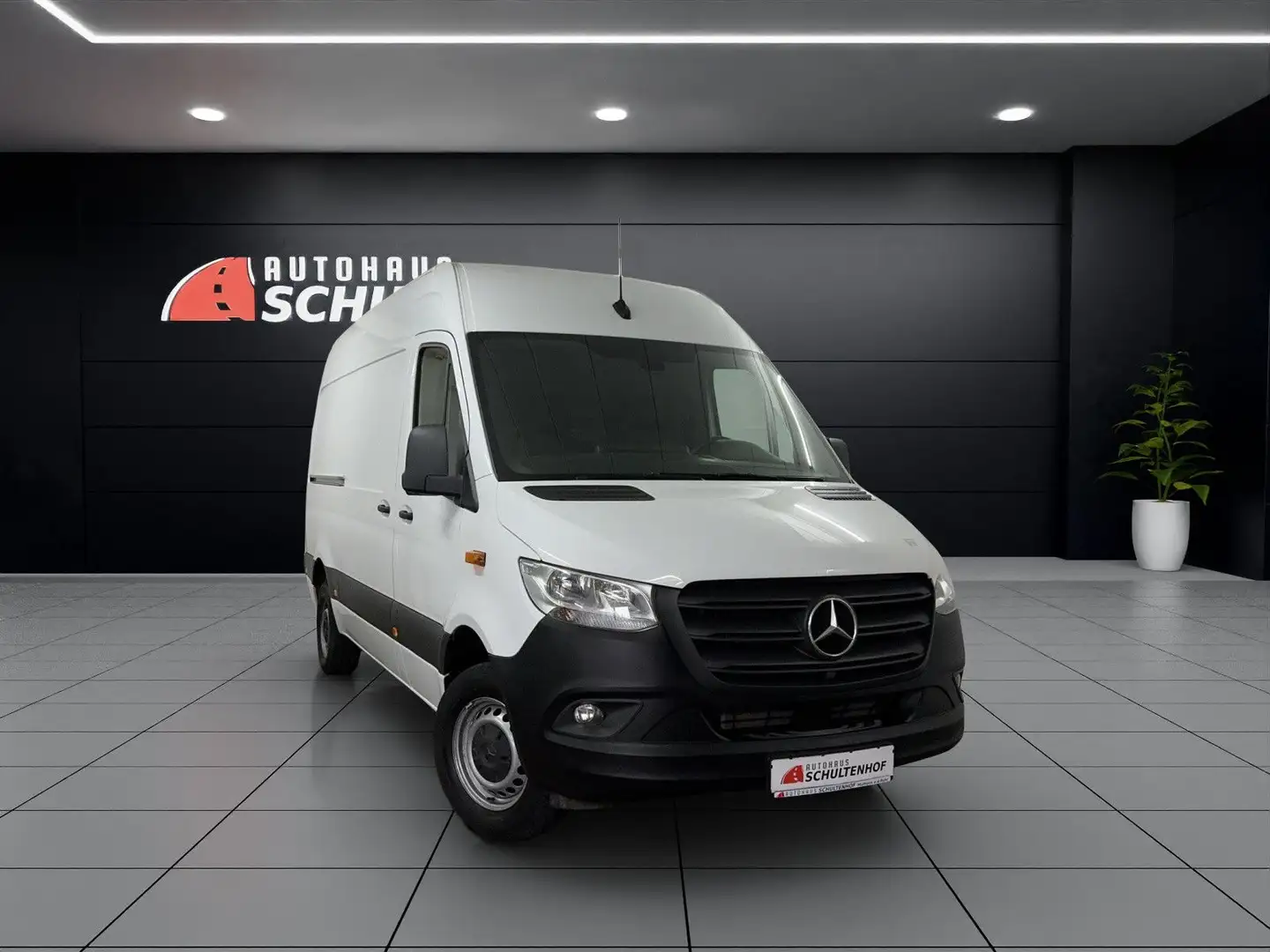 Mercedes-Benz Sprinter 317 CDI RWD L2*360°KAMERA*NAVI*SHZ*1-HA Weiß - 1