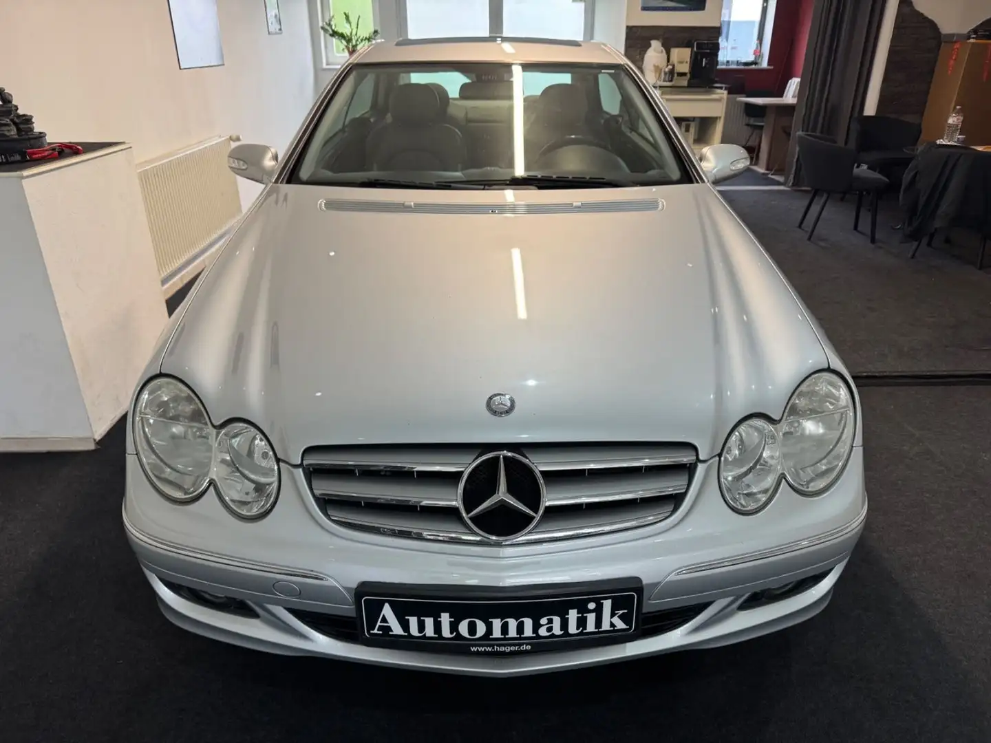 Mercedes-Benz CLK 320 CDI AVANTGARDE Automatik PDC AHK Срібний - 2