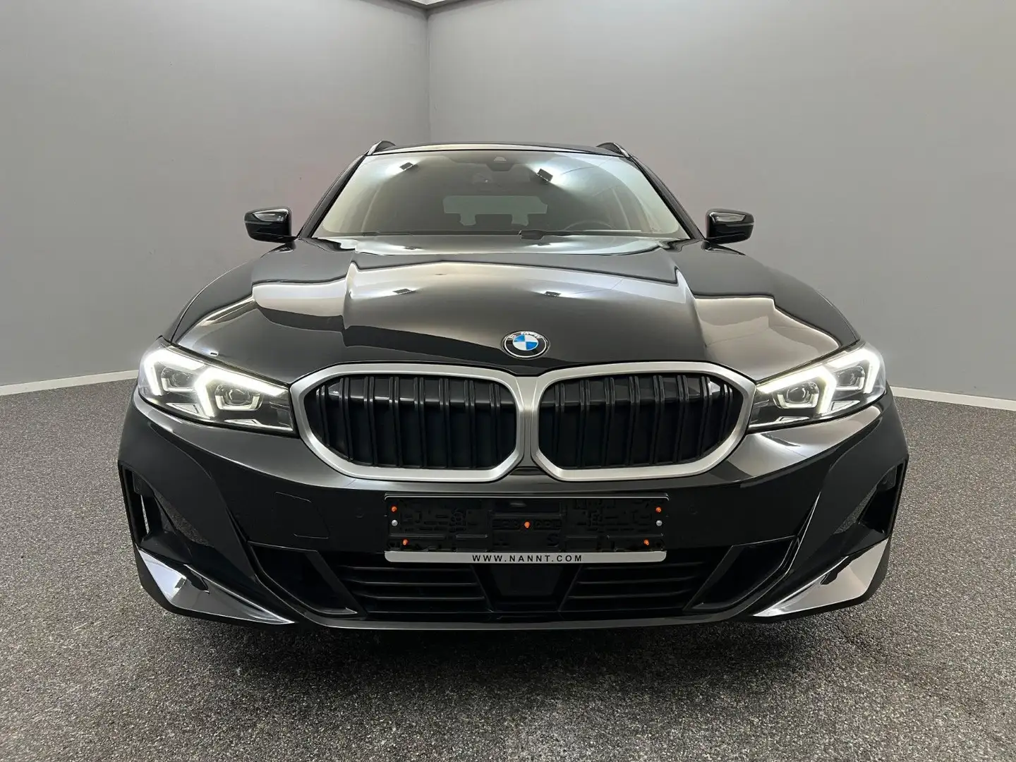BMW 318 d T Shadow-Line*ACC*WIDE*LED*SPORTSITZ*PANO Noir - 2