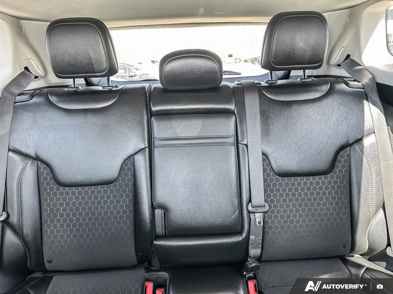 Jeep Compass снимка Jeep Compass