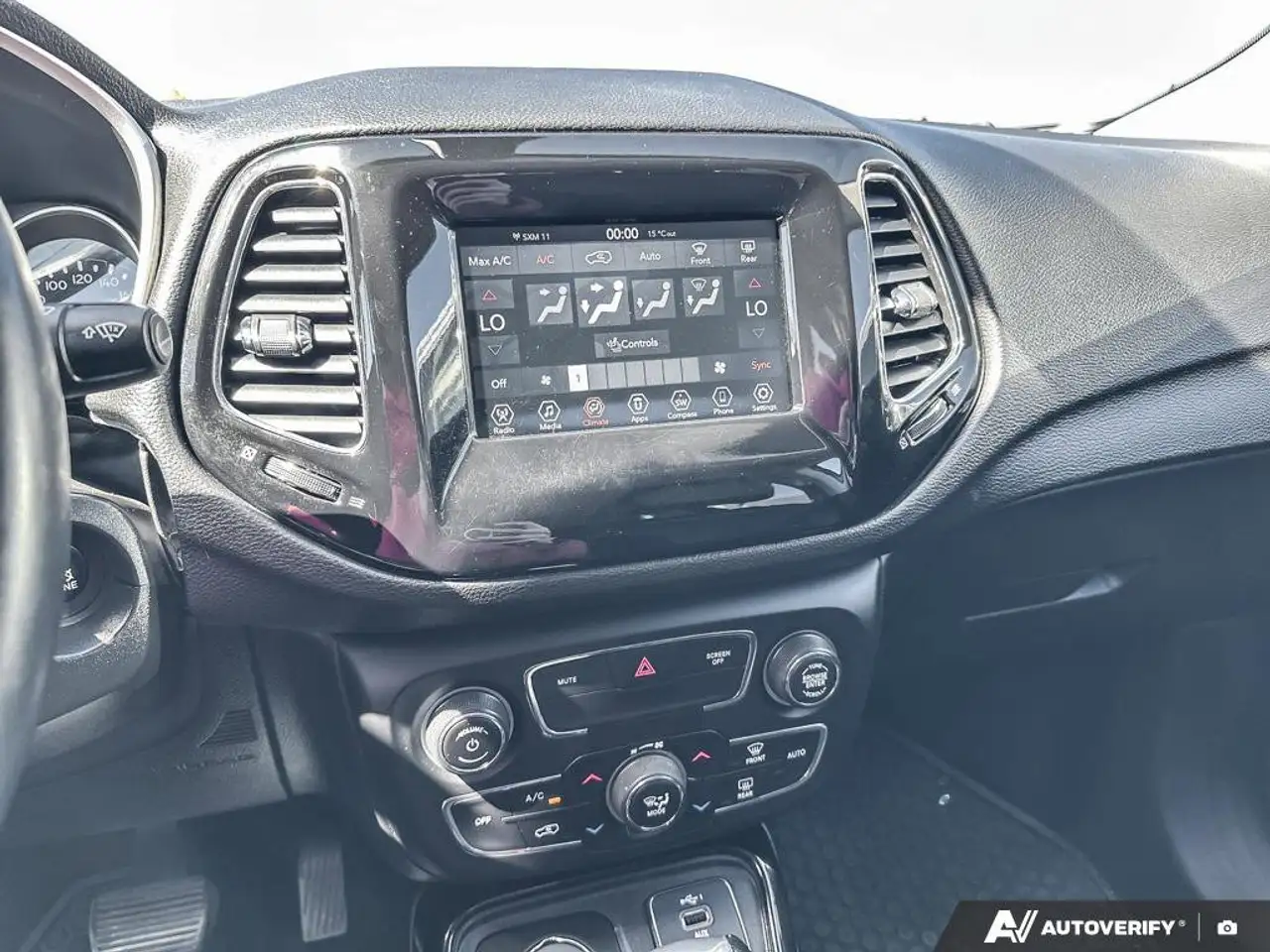 Jeep Compass снимка Jeep Compass
