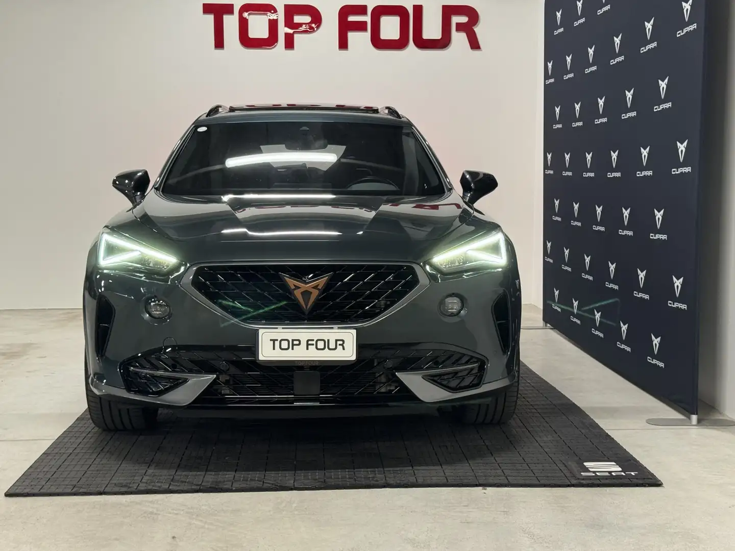 CUPRA Formentor Formentor 1.4 e-Hybrid DSG VZ Verde - 2