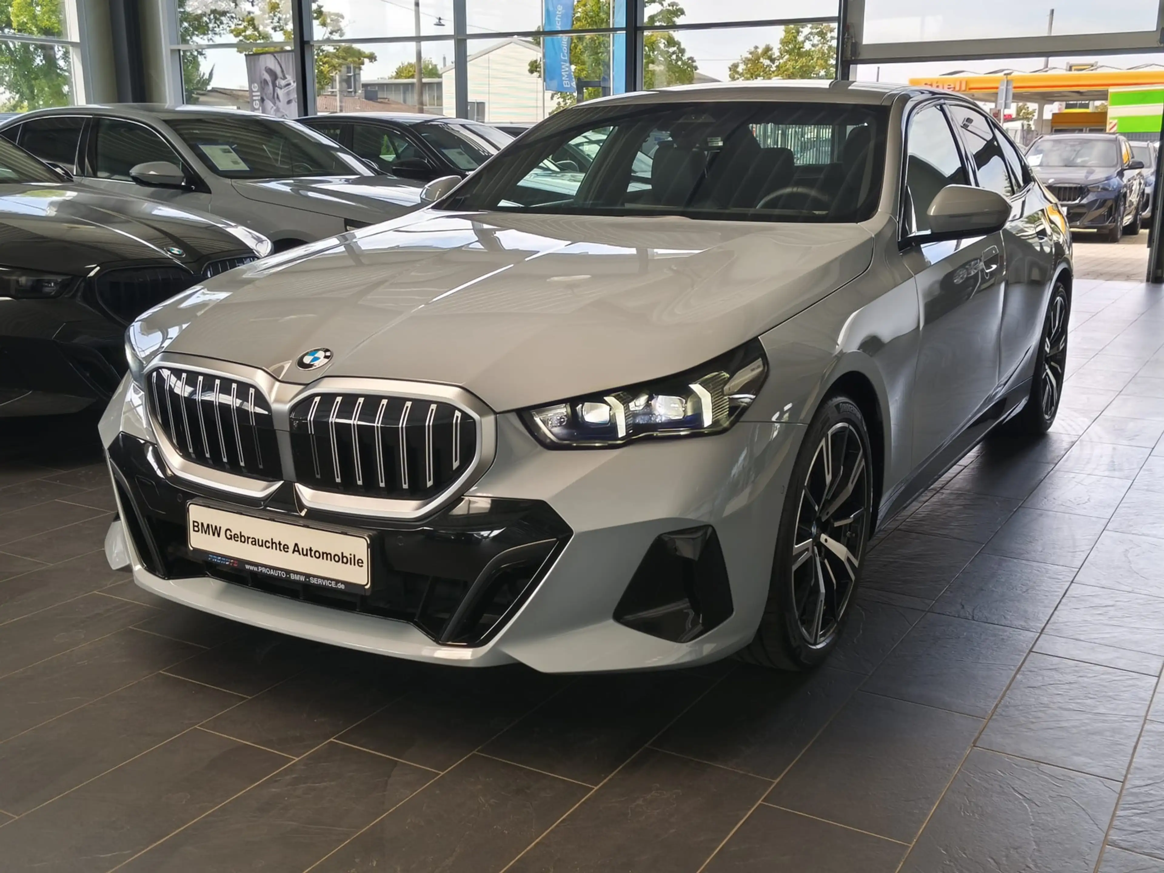 BMW 520 i M Sport HK/Dr.As+/360°/20"Alu/HUD/AHK — photo 3
