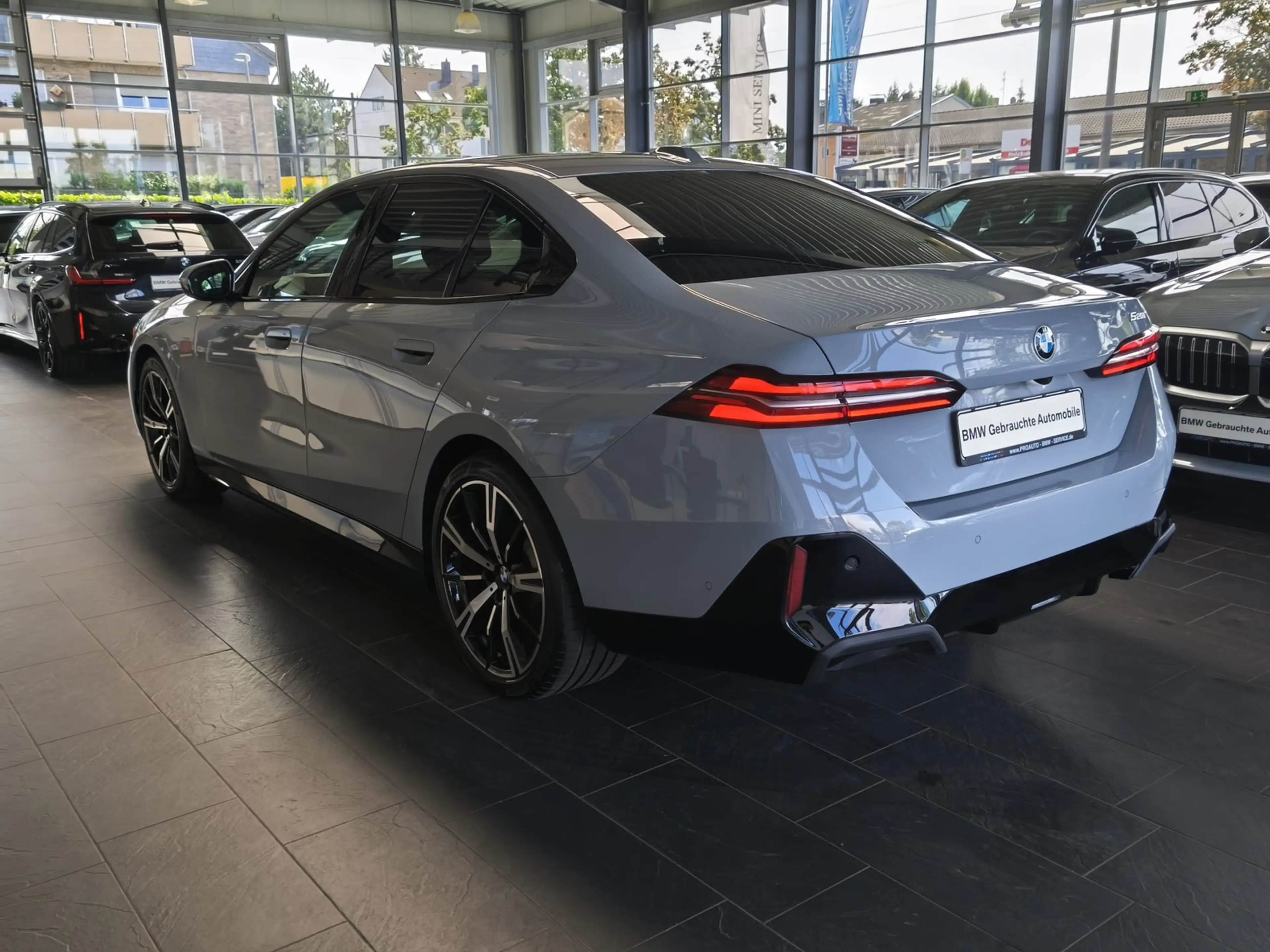 BMW 520 i M Sport HK/Dr.As+/360°/20"Alu/HUD/AHK — photo 4