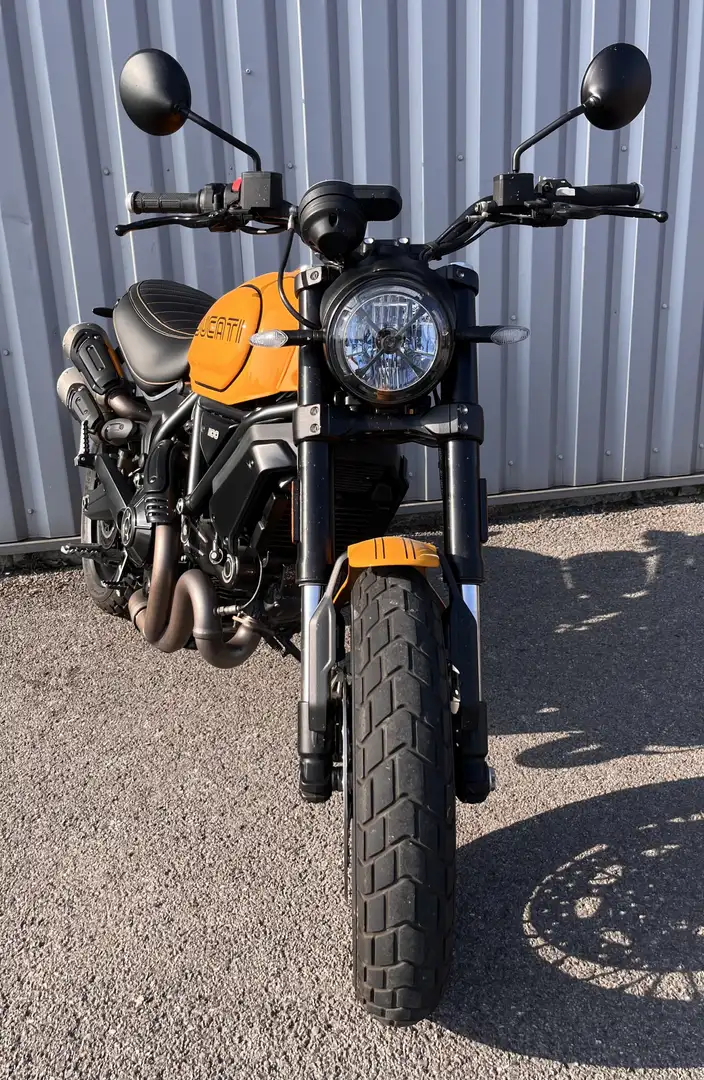 Ducati Scrambler Jaune - 2
