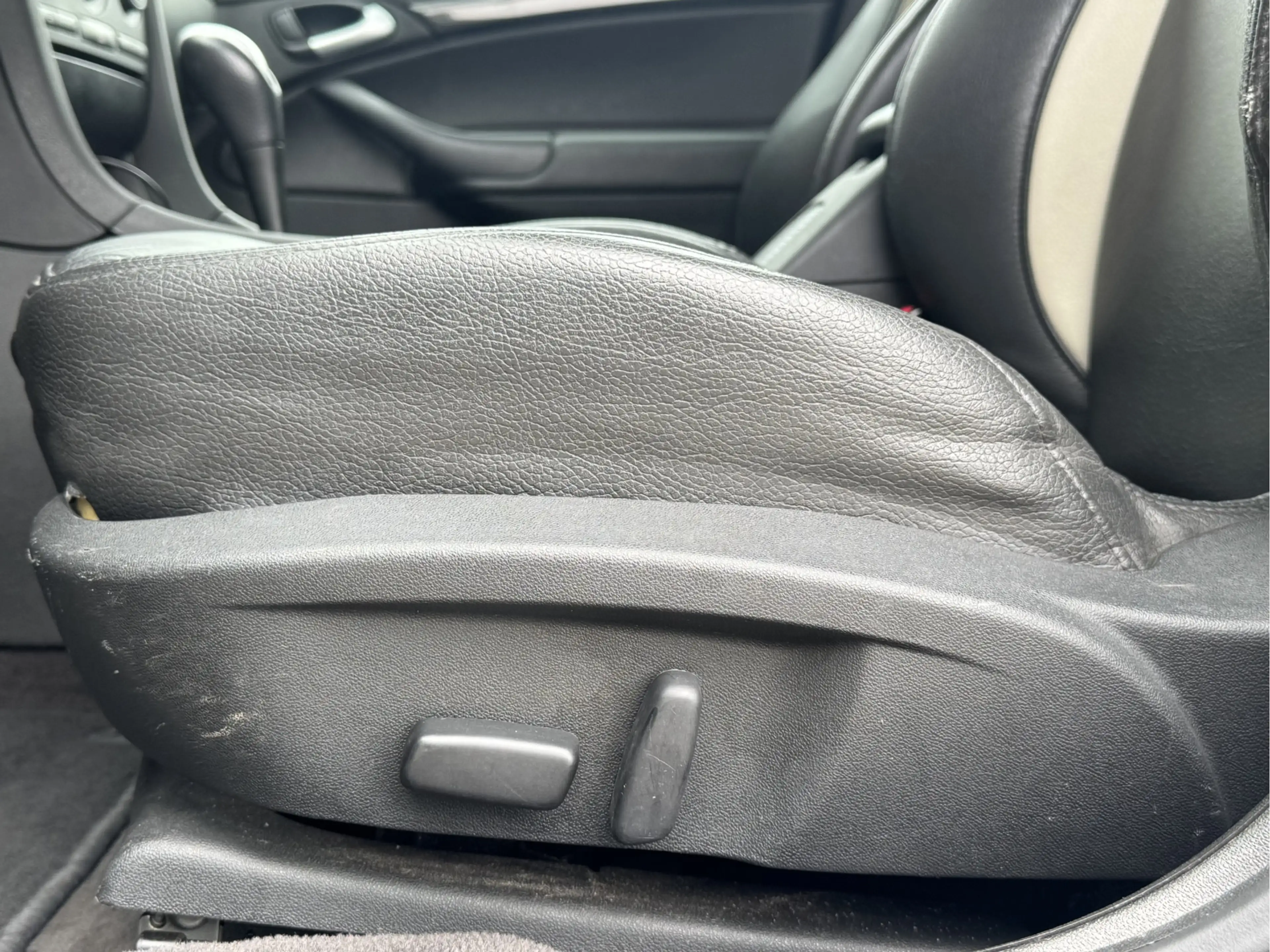 Saab 9-3X 2.0 T AERO XWD | LEDER! | XENON! | CARPLAY! — photo 32