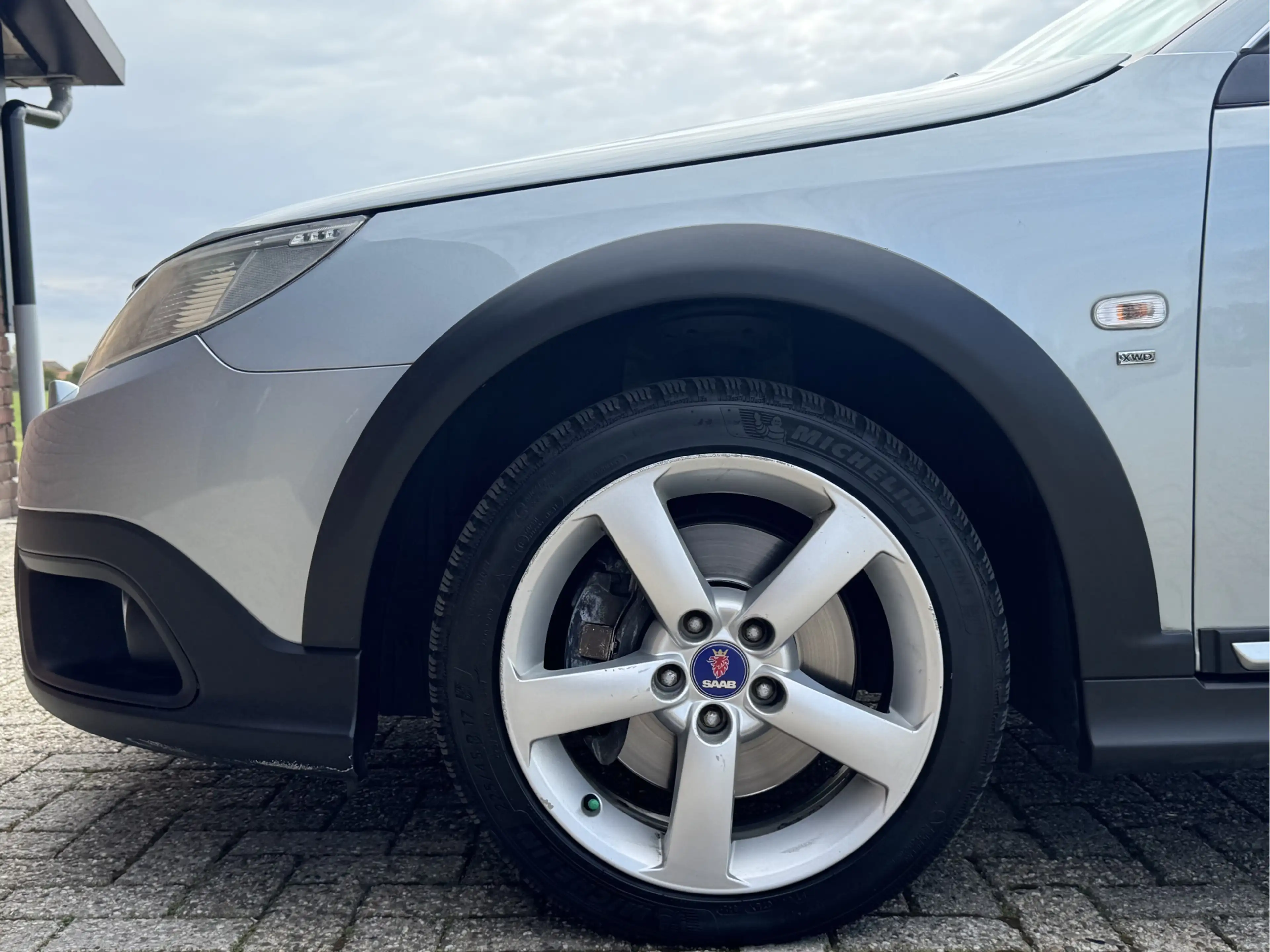 Saab 9-3X 2.0 T AERO XWD | LEDER! | XENON! | CARPLAY! — photo 3