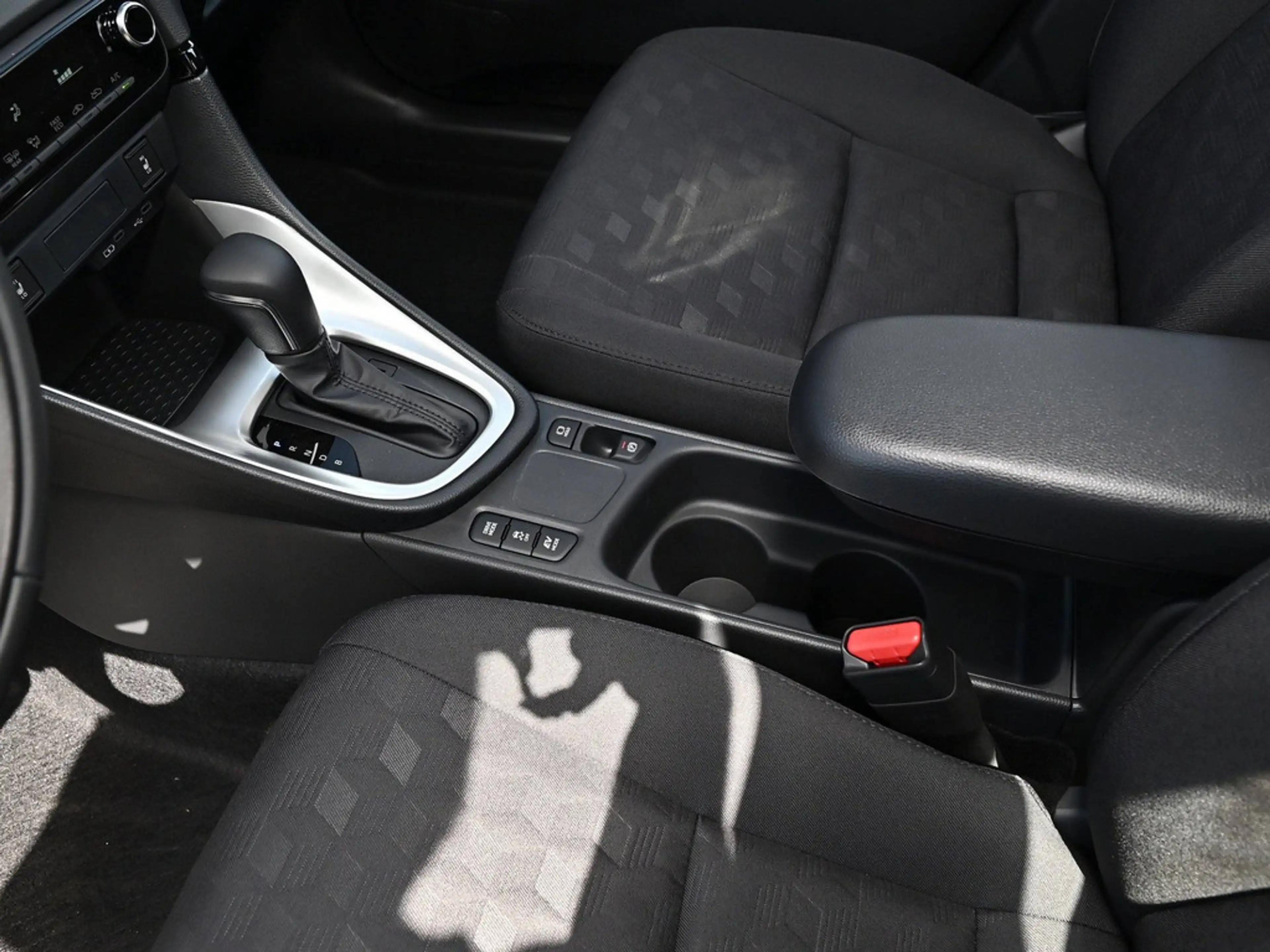 Mazda 2 Hybrid 1.5 Exclusive-Line KAMERA ACC LED — photo 12