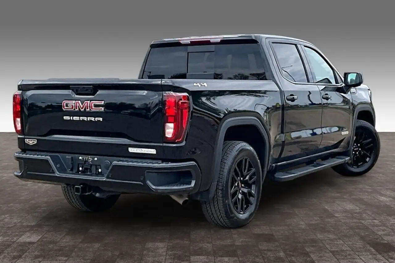 GMC Sierra 1500 снимка GMC Sierra 1500