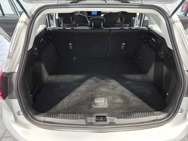 Ford Focus view 6
