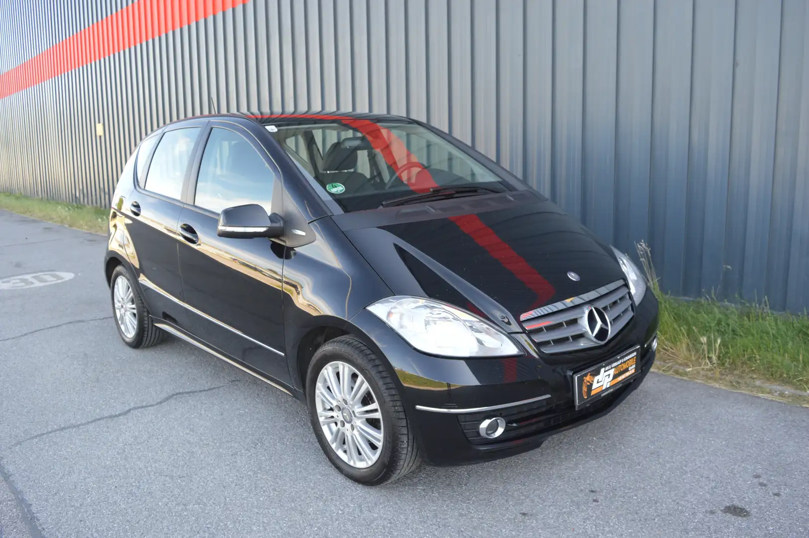 Mercedes-Benz A 170 **2.Besitz**Elegance**Leder**Klima**Pickerl** Negru - 1