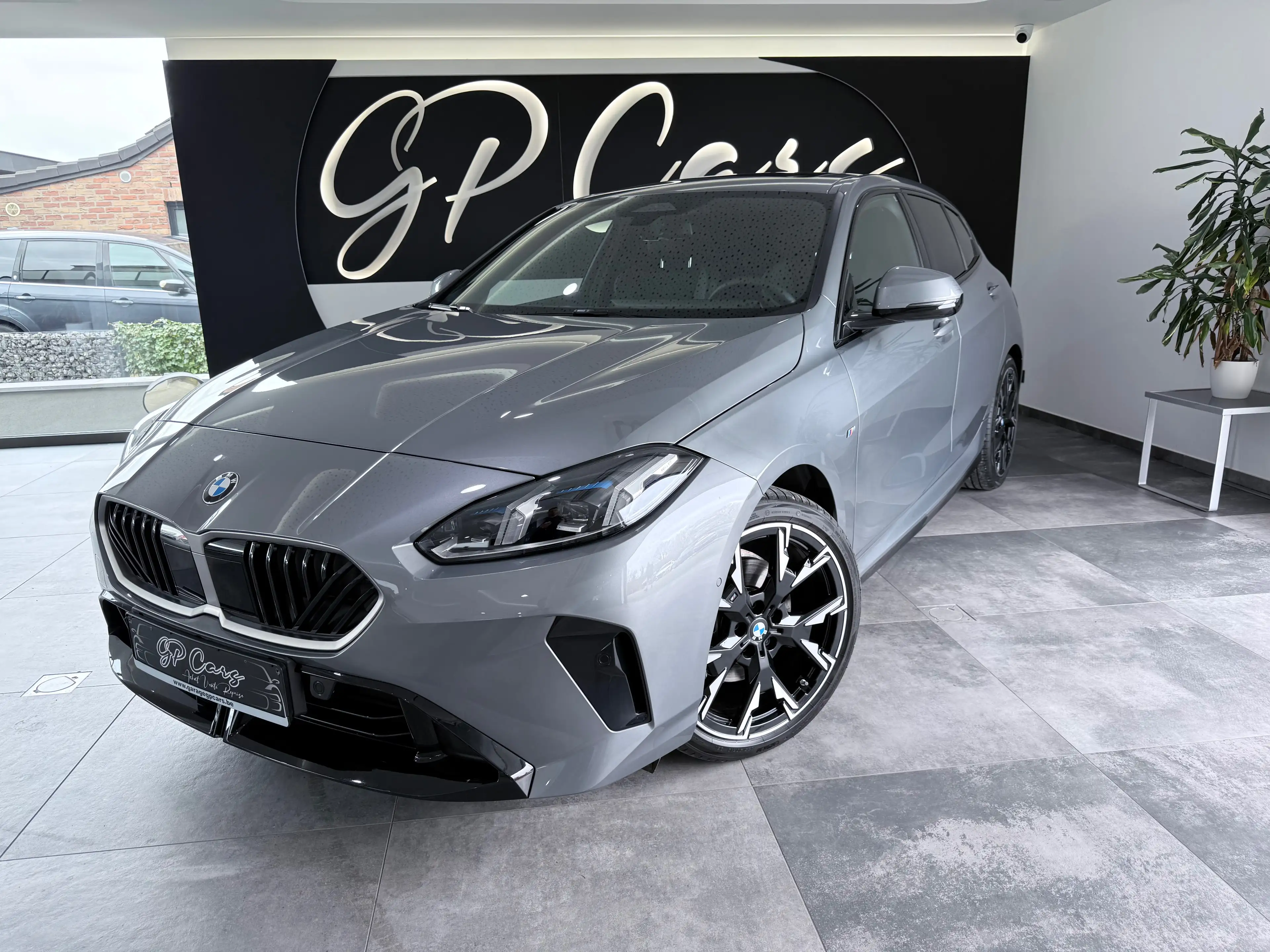BMW 118 118D Pack M-Sport / Toit ouvrant