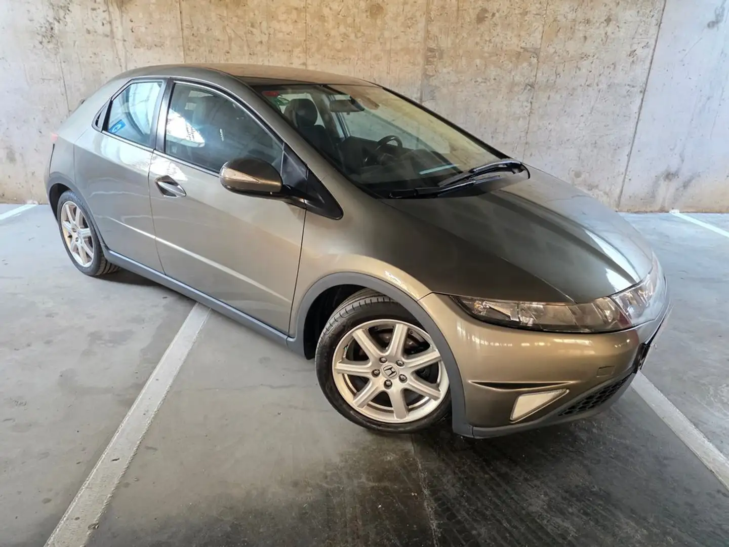 Honda Civic 1.8 i-VTEC Sport Beige - 2