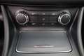 Mercedes-Benz GLA 180 Style LED Navi Sitzheizung AHK Zwart - thumbnail 13