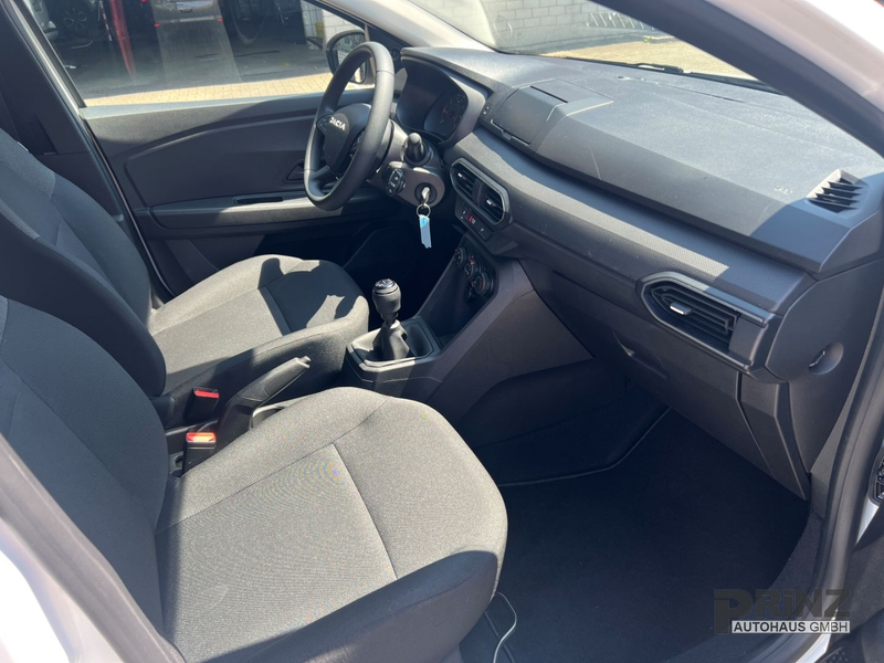 Dacia Sandero III Essential 67 PS *1.Hand *Klima — photo 15