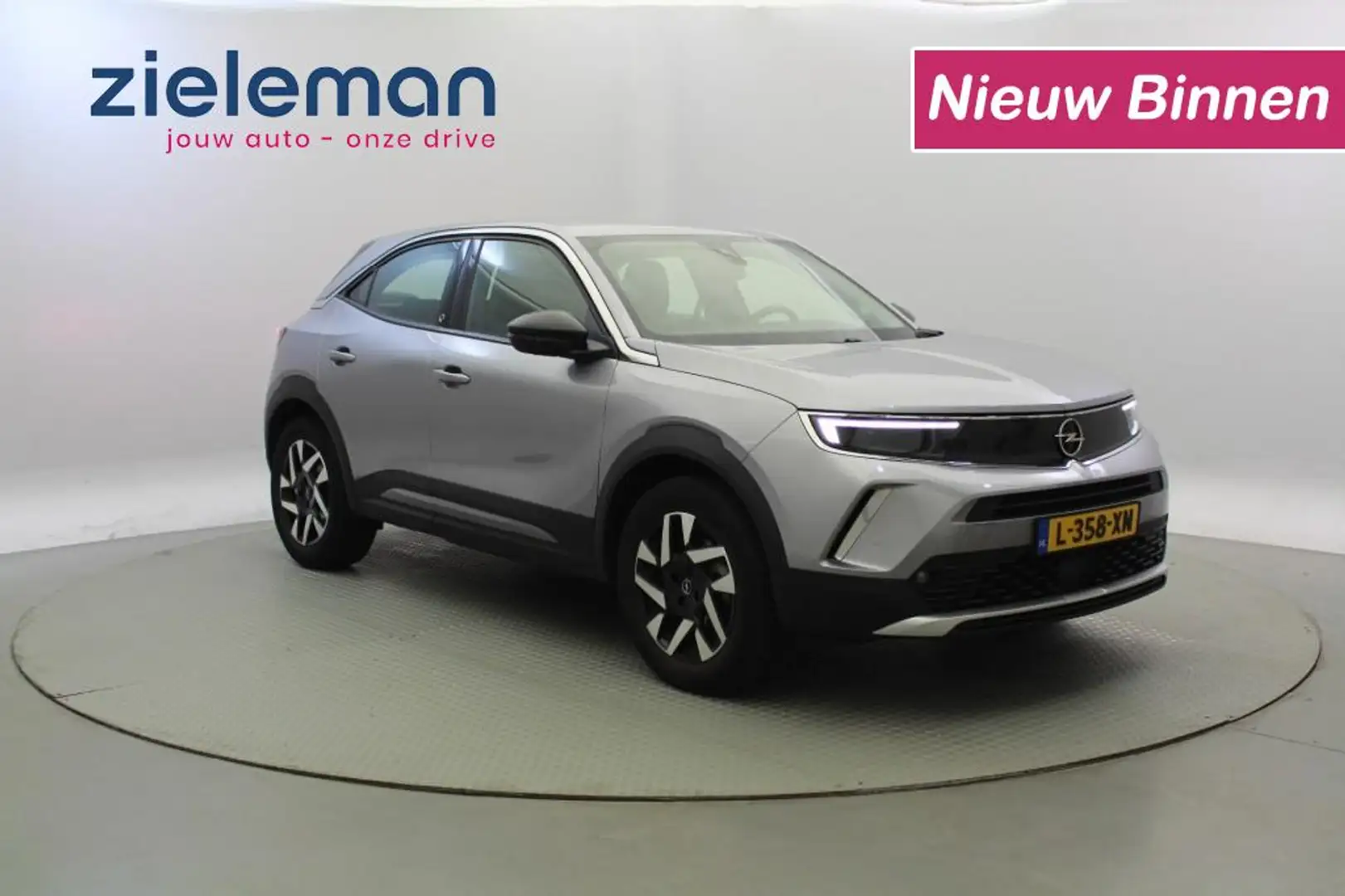 Opel Mokka-E Elegance 50-kWh 11kw  - Camera, Carplay, Stoelverw Grijs - 1