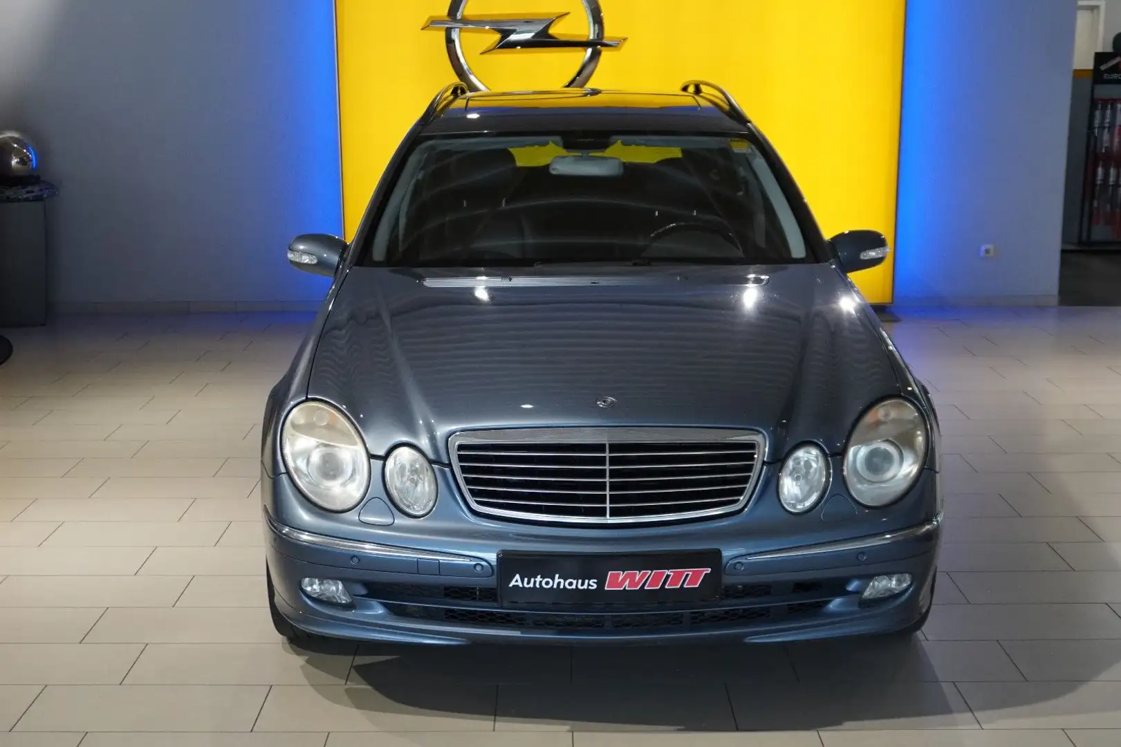 Mercedes-Benz E 500 E500 T-Modell 4Matic°7 Sitze°4xSizhg°S-Dach°H&K° Bleu - 2