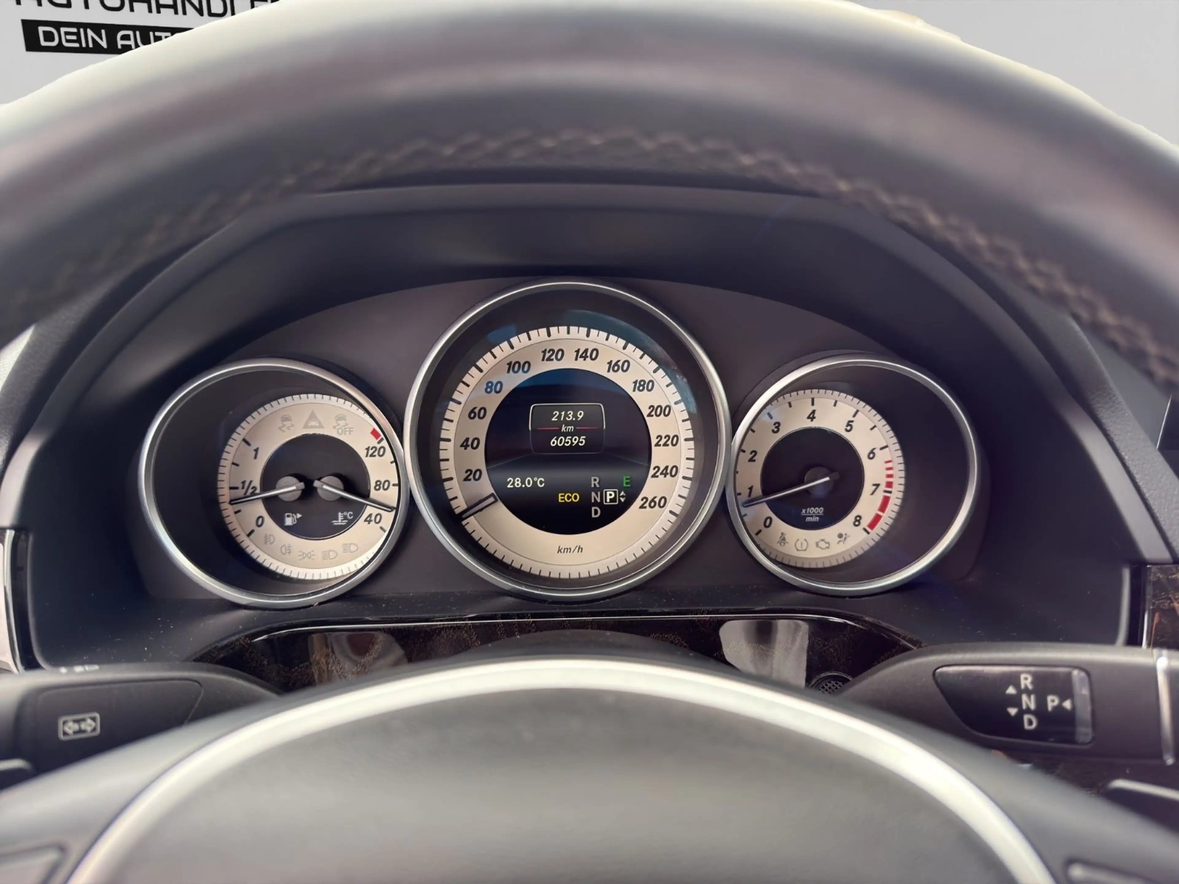 Mercedes-Benz E 250 Limousine Avantgarde *LED*1.Hand* — photo 11