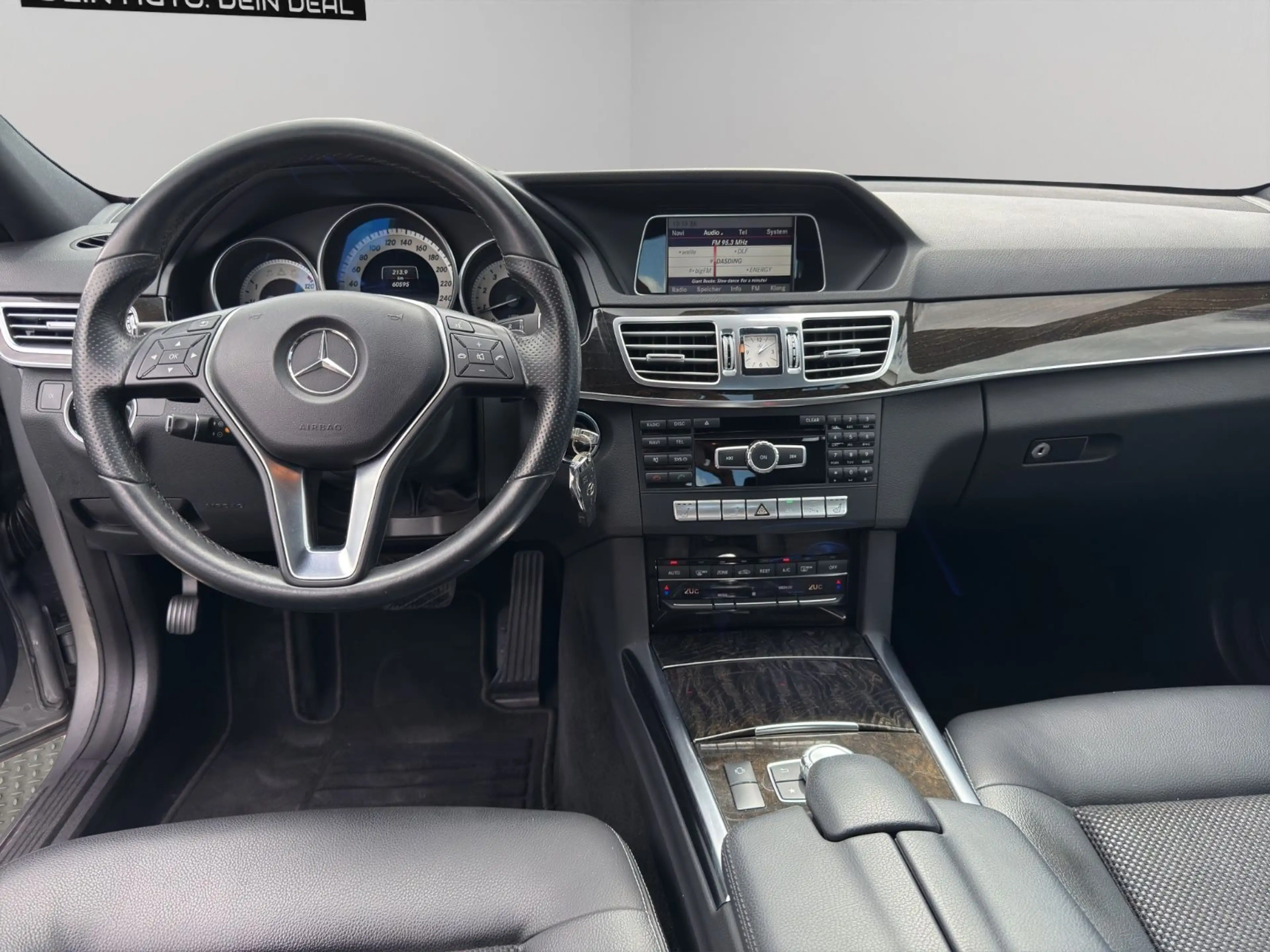 Mercedes-Benz E 250 Limousine Avantgarde *LED*1.Hand* — photo 14