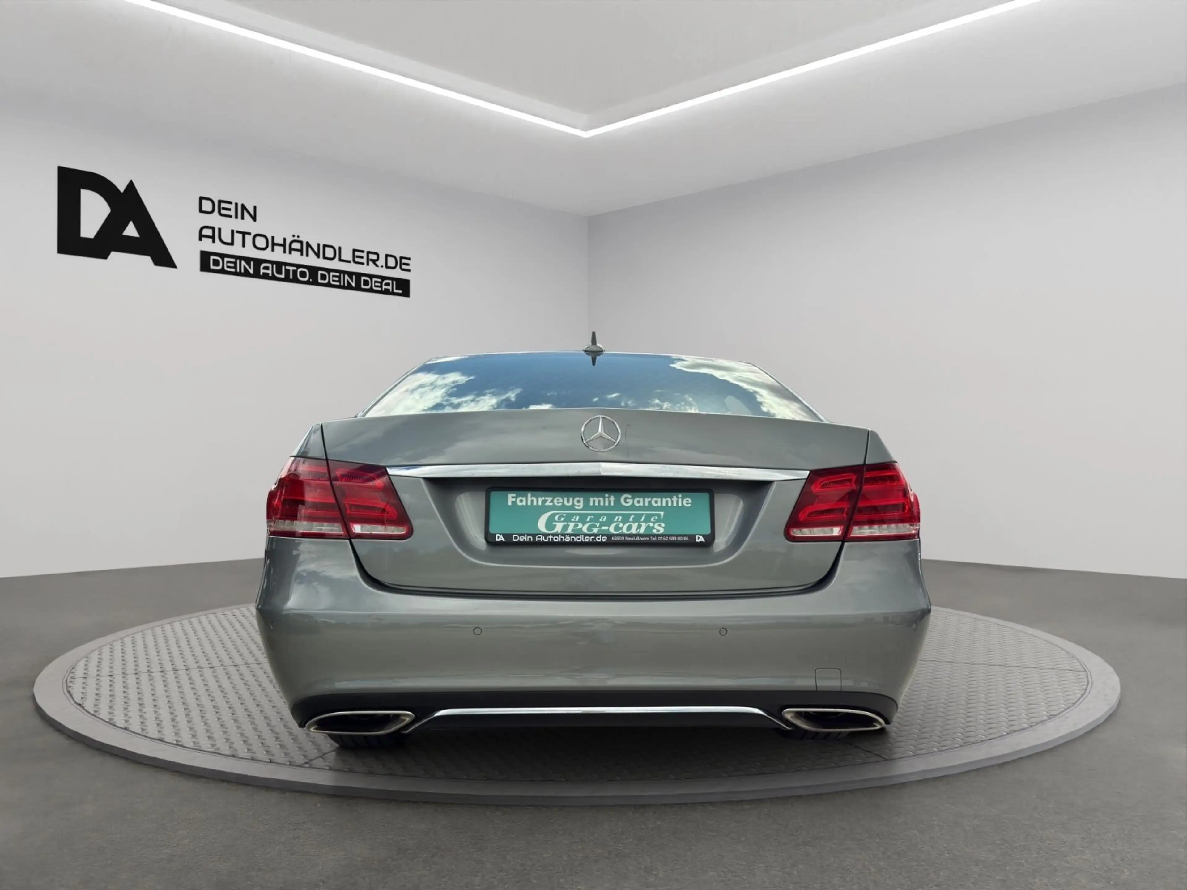Mercedes-Benz E 250 Limousine Avantgarde *LED*1.Hand* — photo 5