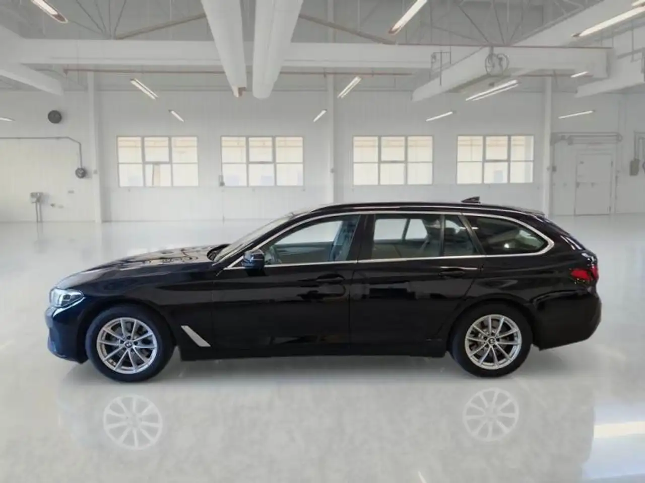 BMW 518 D 48V BUSINESS TOURING AUTO STATION WAGON, миниатюра 5