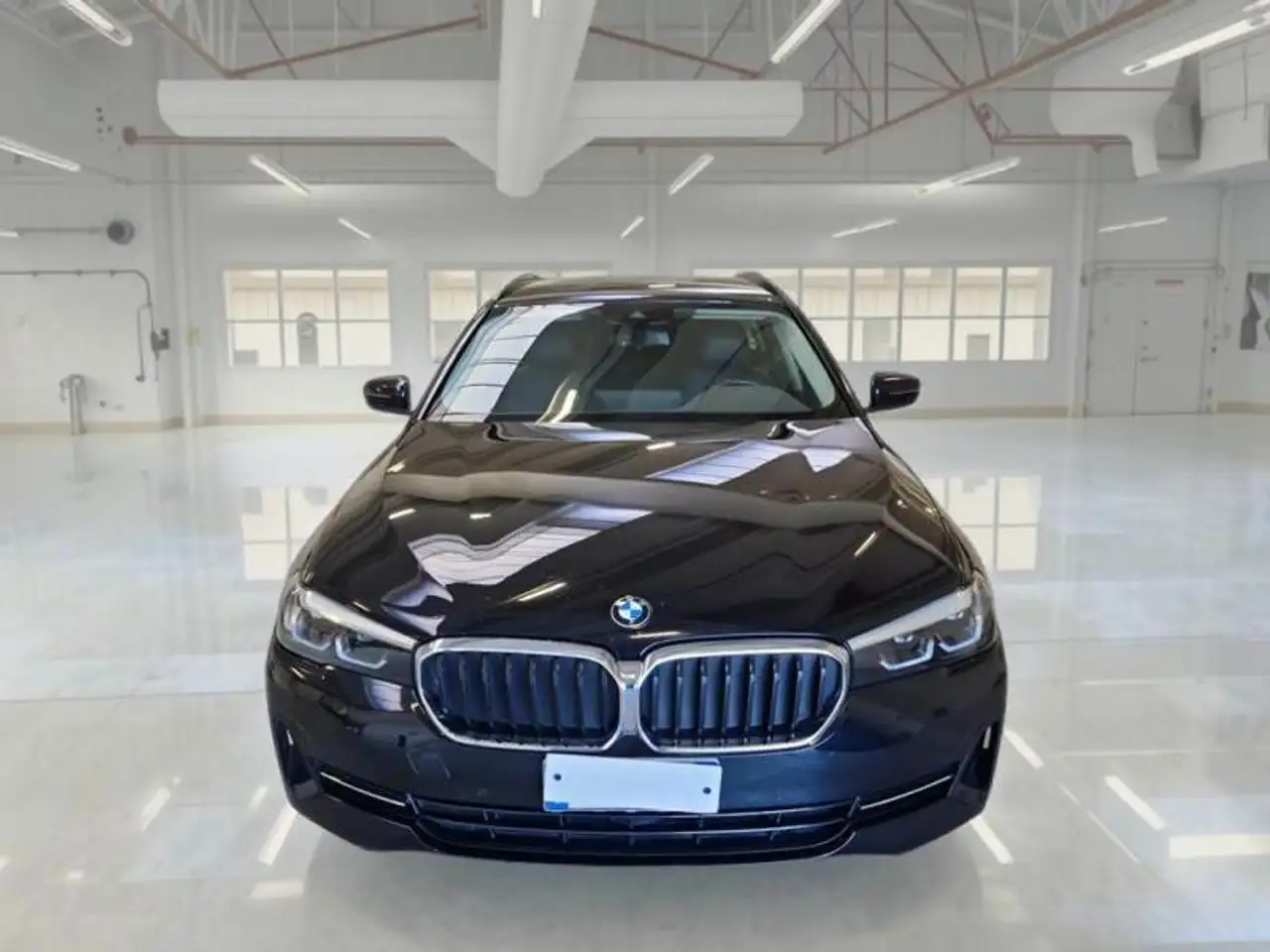 BMW 518 D 48V BUSINESS TOURING AUTO STATION WAGON, миниатюра 2