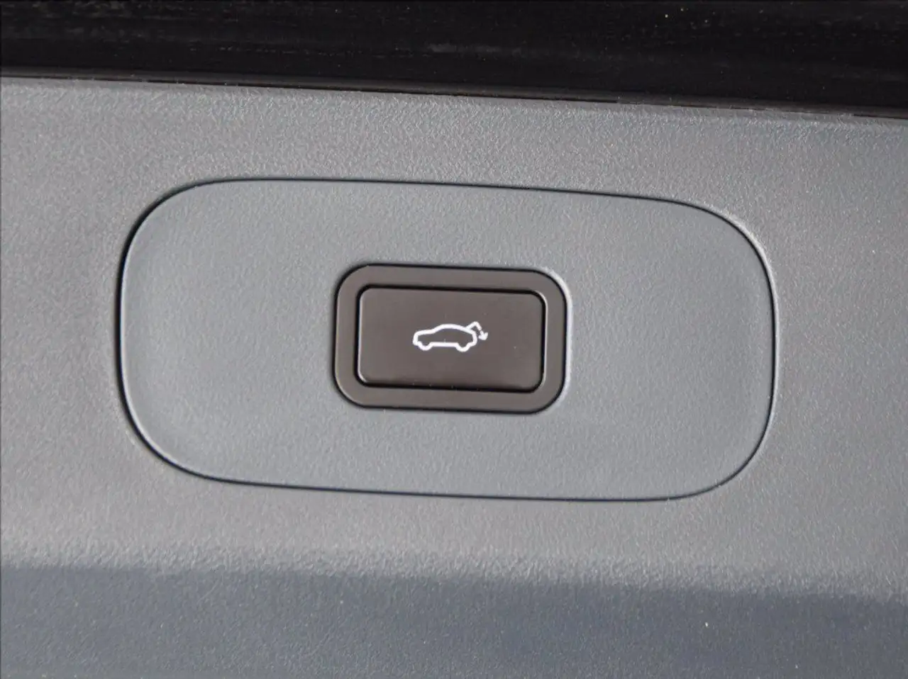 Geely Starray EM-i 2025 — фото 10