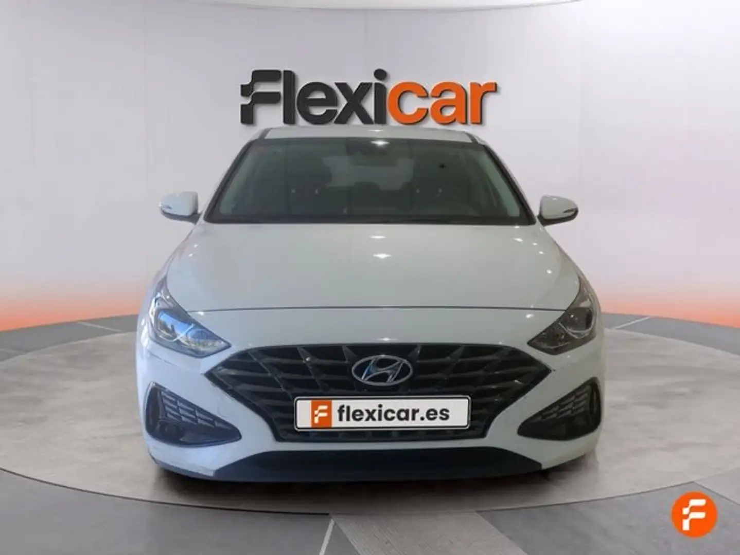 Hyundai i30 1.0 TGDI 48V Tecno Blanco - 2