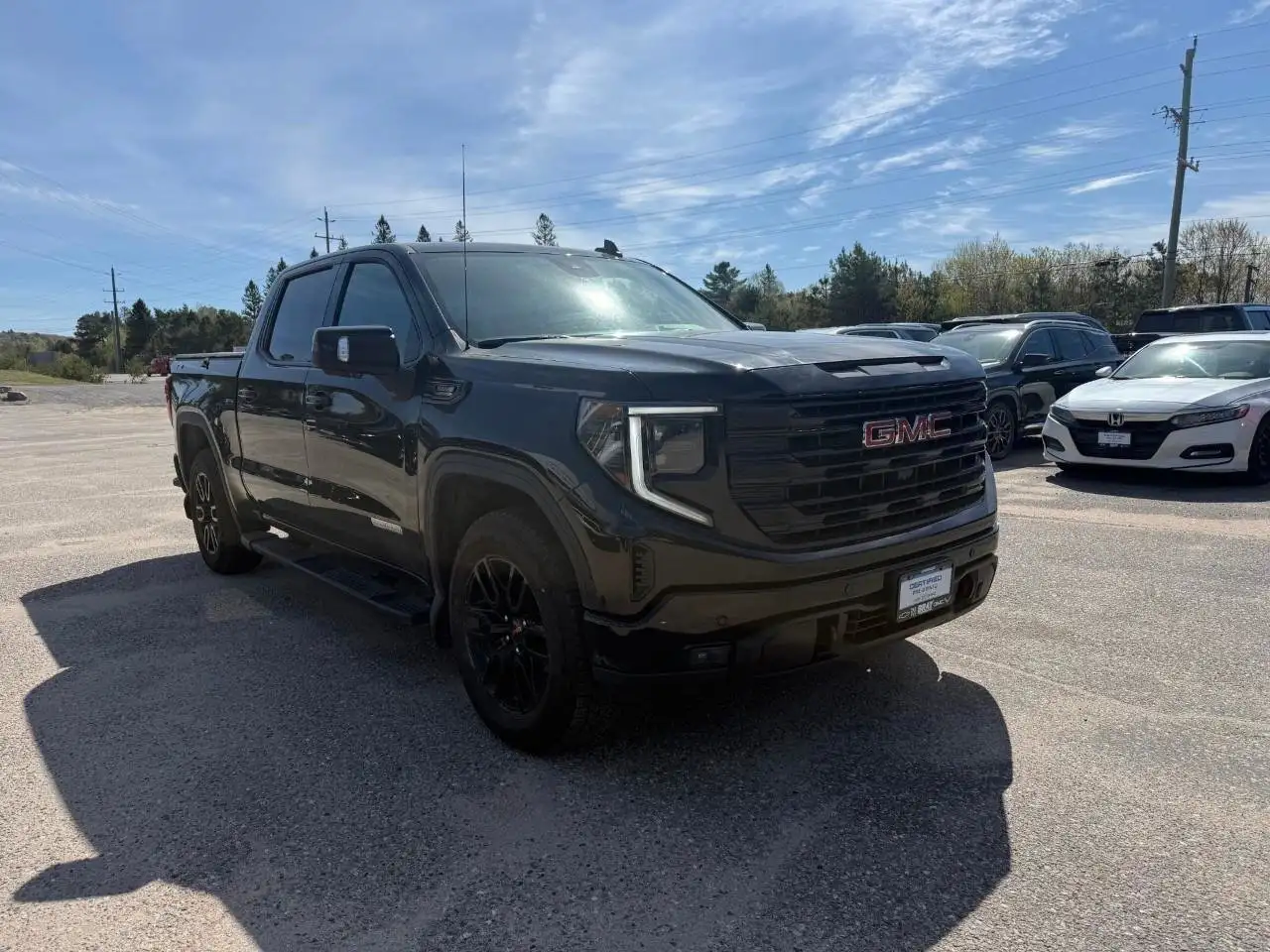 GMC Sierra 1500 снимка GMC Sierra 1500