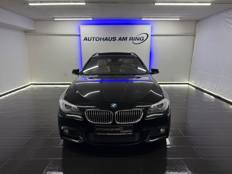 BMW 550 i M Touring 1HND PANO HUD 360° MEMORY KEY XEN