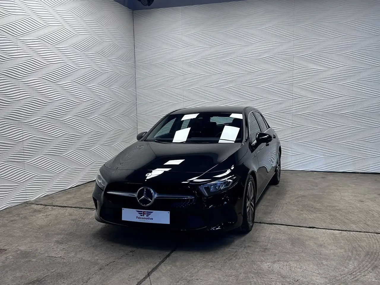 Mercedes-Benz A-Class 180d*AUT*CARPLAY*CAMERA*ZTLVERW.*, миниатюра 4