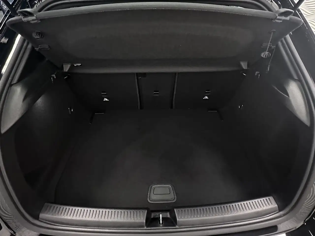 Mercedes-Benz A-Class 180d*AUT*CARPLAY*CAMERA*ZTLVERW.*, миниатюра 26