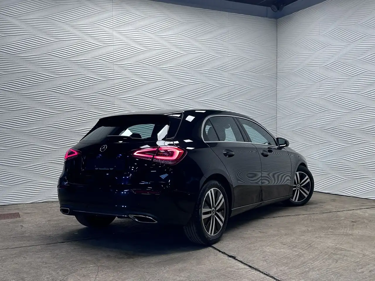 Mercedes-Benz A-Class 180d*AUT*CARPLAY*CAMERA*ZTLVERW.*, миниатюра 12