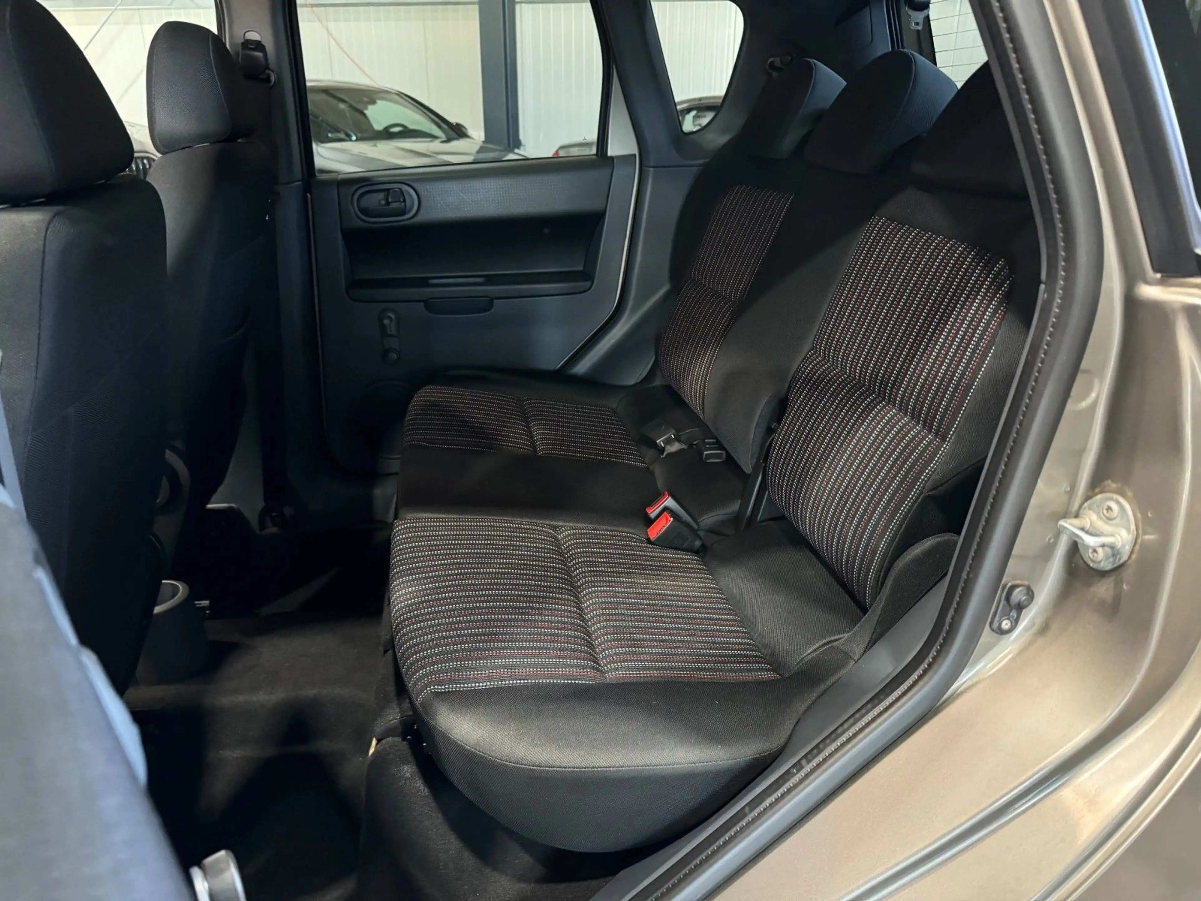 Mitsubishi Colt CZ3 Lim. 5-trg./KLIM/CD — photo 14