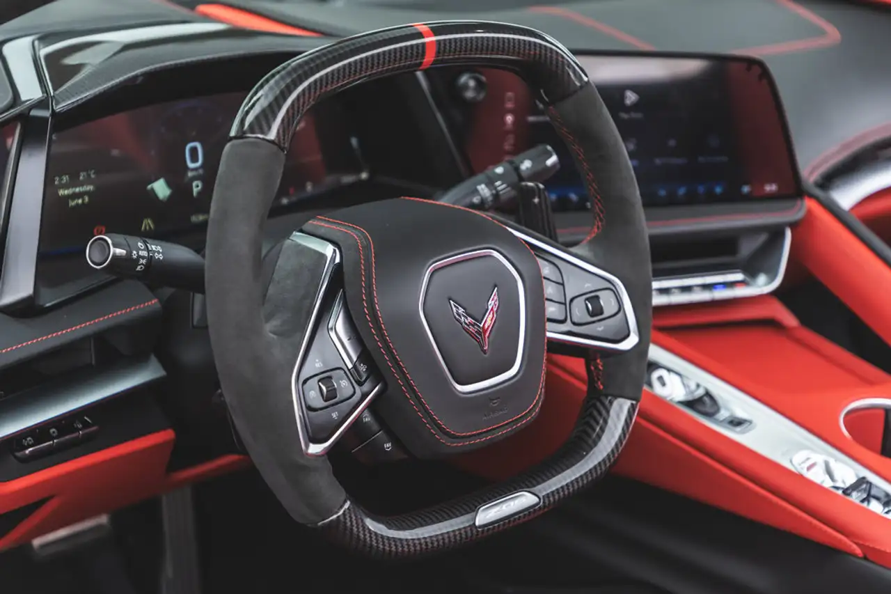 Chevrolet Corvette снимка Chevrolet Corvette