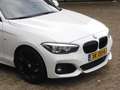 BMW 118 1-Serie 5D 118i M-SPORT/ SCHUIFDAK/ LEER/ SHADOWLI Blanc - thumbnail 18