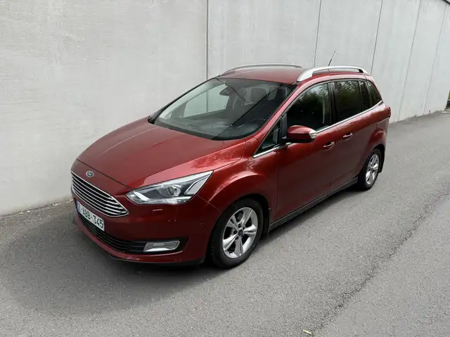 Ford Grand C-Max 1.5 Titanium / Automatique / Full Options !