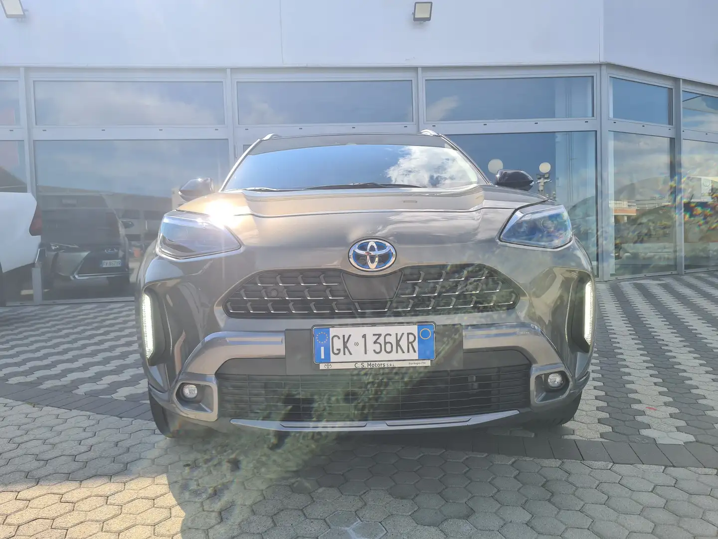 Toyota Yaris Yaris Cross Cross 1.5h Adventure AWD-i 116cv e-cvt Bronzo - 2