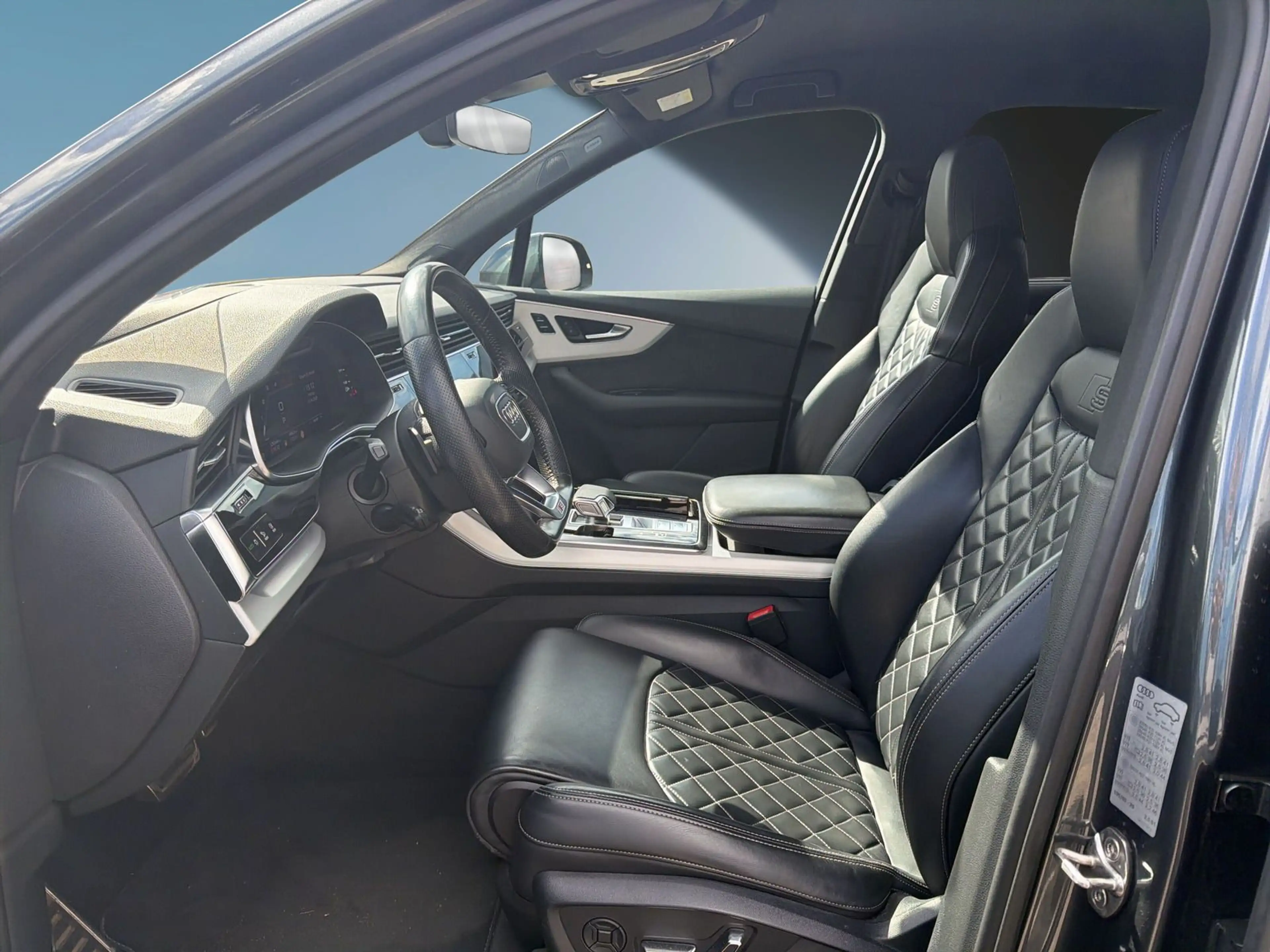 Audi SQ7 4.0 TDI Quattro AHK/KAMERA/NAVI — photo 11