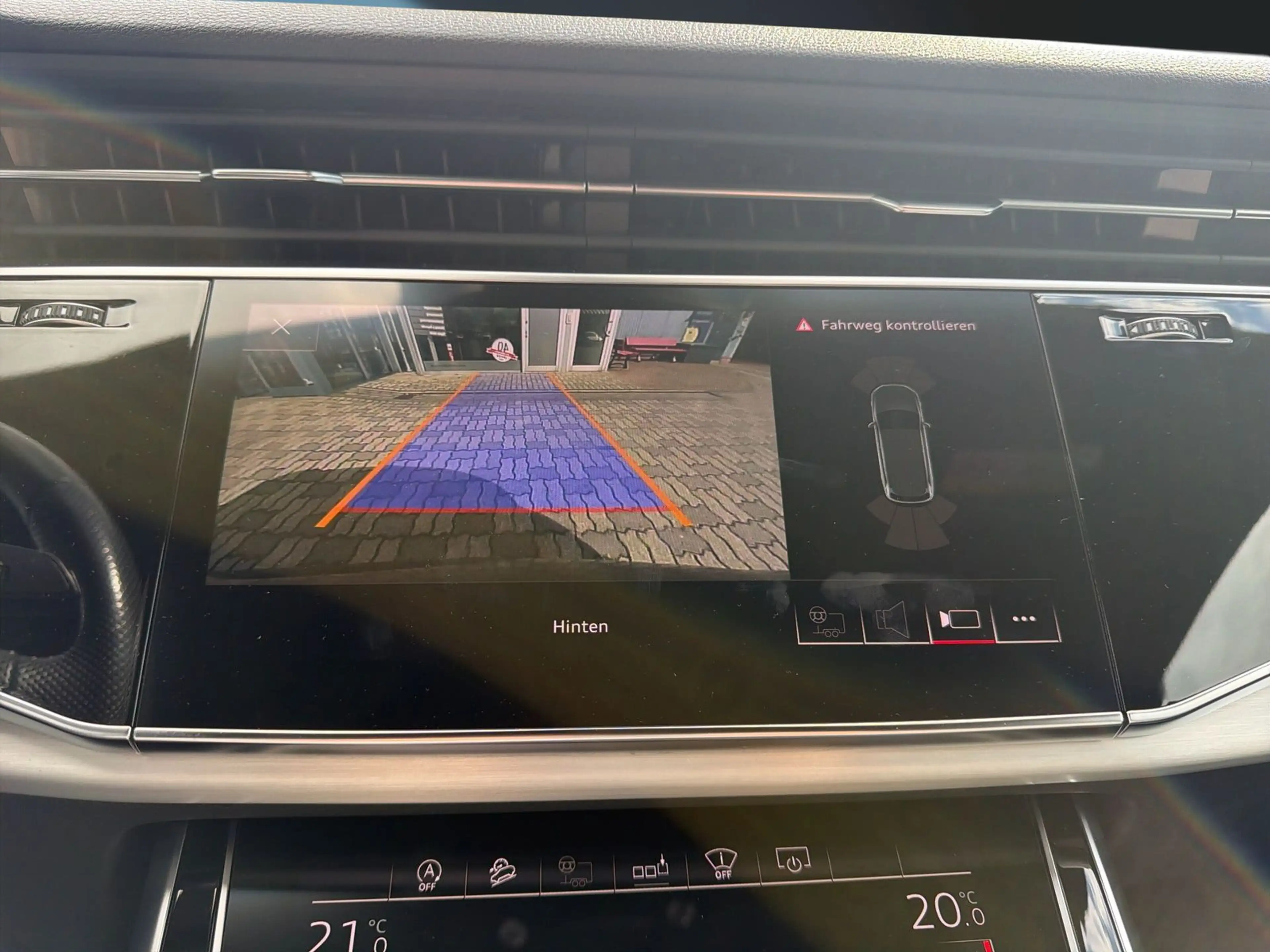 Audi SQ7 4.0 TDI Quattro AHK/KAMERA/NAVI — photo 15