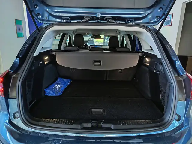 Ford Focus view 6