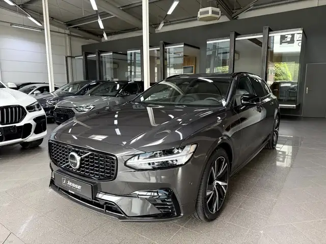 Volvo V90 T6 Rech. AWD Plus Dark LED ACC Pano 360* AHK